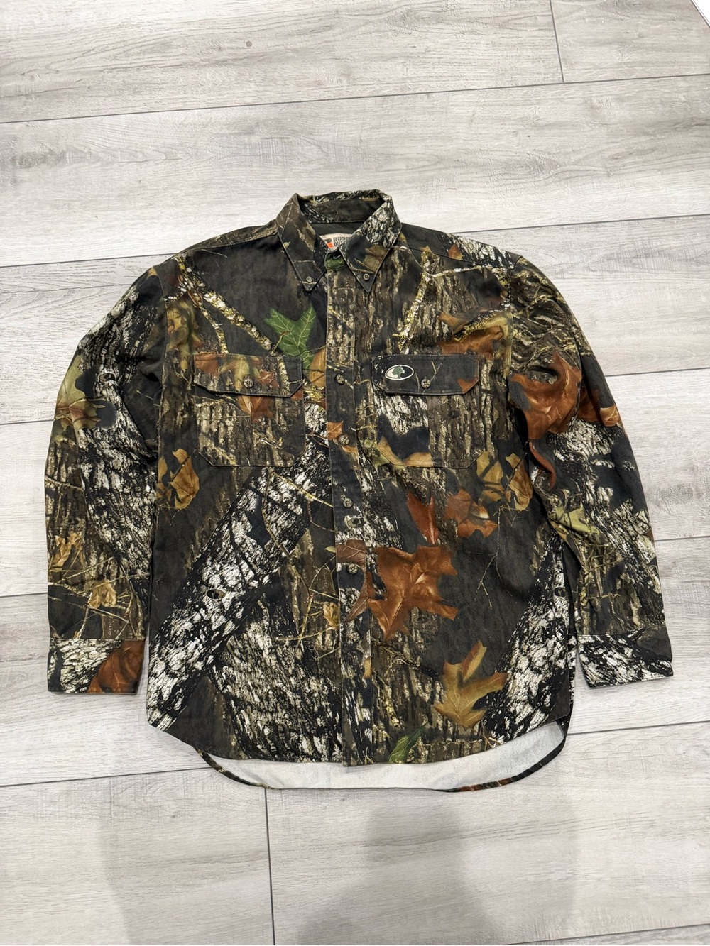 Realtree Camouflage Button-Up Shirt Jacket in Brown and Green Tones